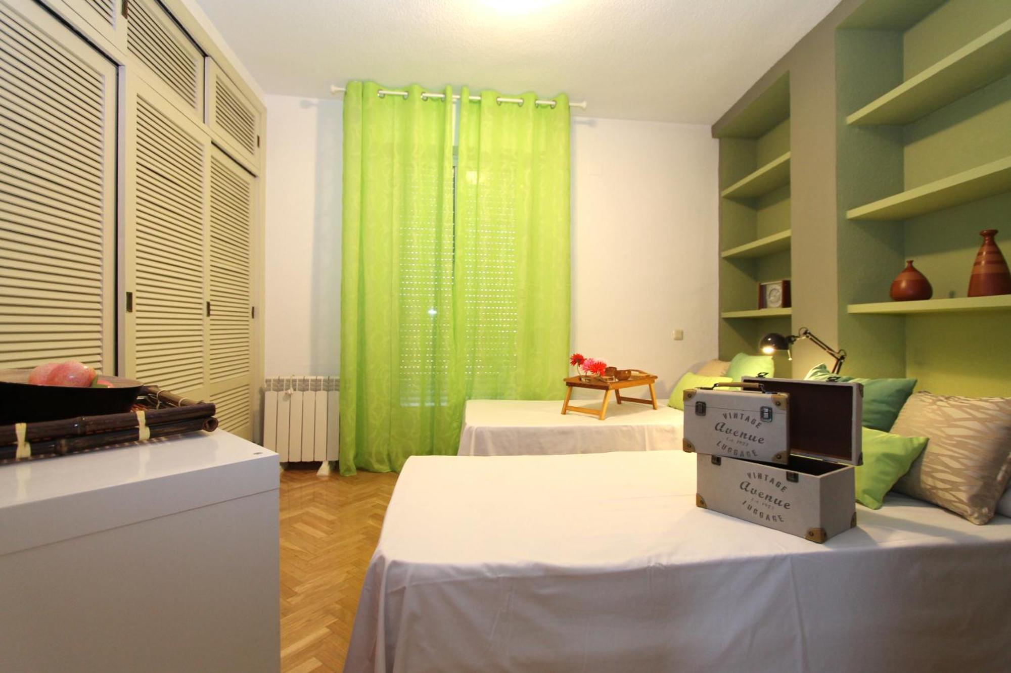 Apartamentos Goyescas Deco Madrid Rom bilde