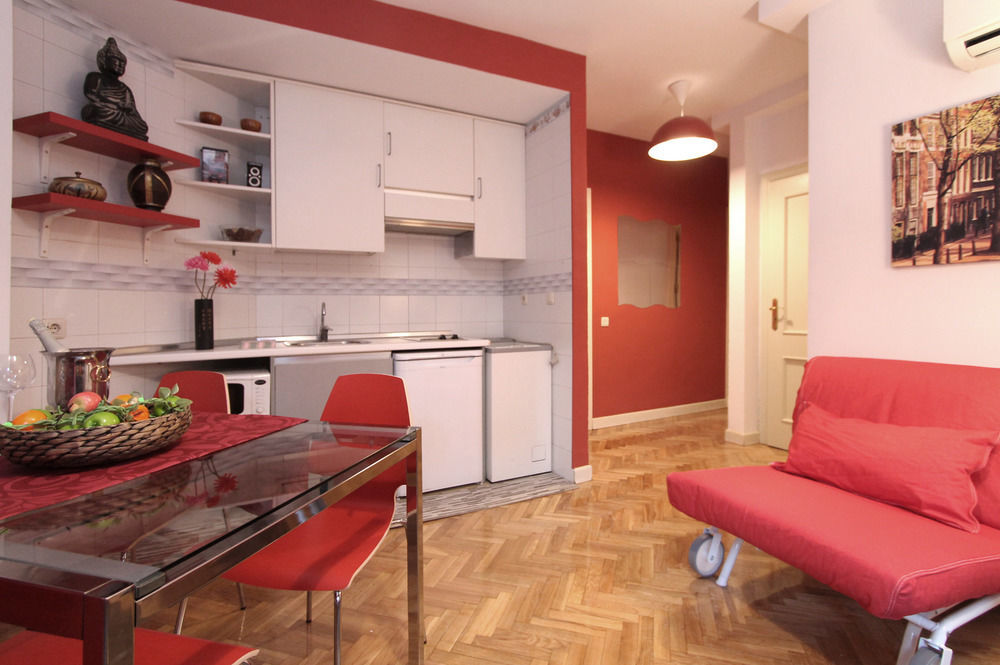Apartamentos Goyescas Deco Madrid Eksteriør bilde